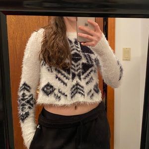 Hollister XS cropped sweater
